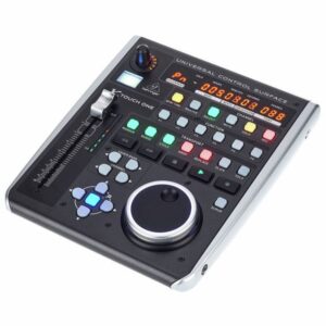Controlador DAW Behringer X-TOUCH ONE